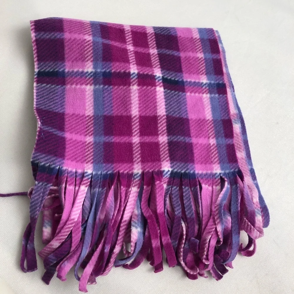 Old Navy purple and pink fringe scarf OS